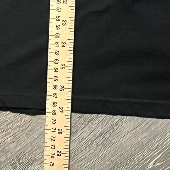 Tupac Men's Shakur Praying Hands Black T-Shirt Size Medium - Picture 9 of 10